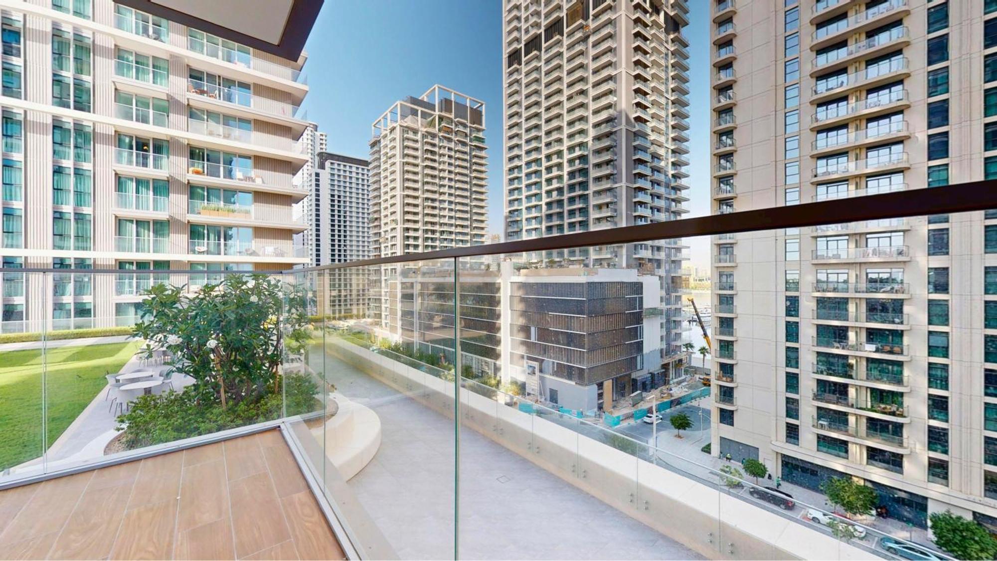 Apartment Premium Beachfront 1br In Isle - Private Access *
