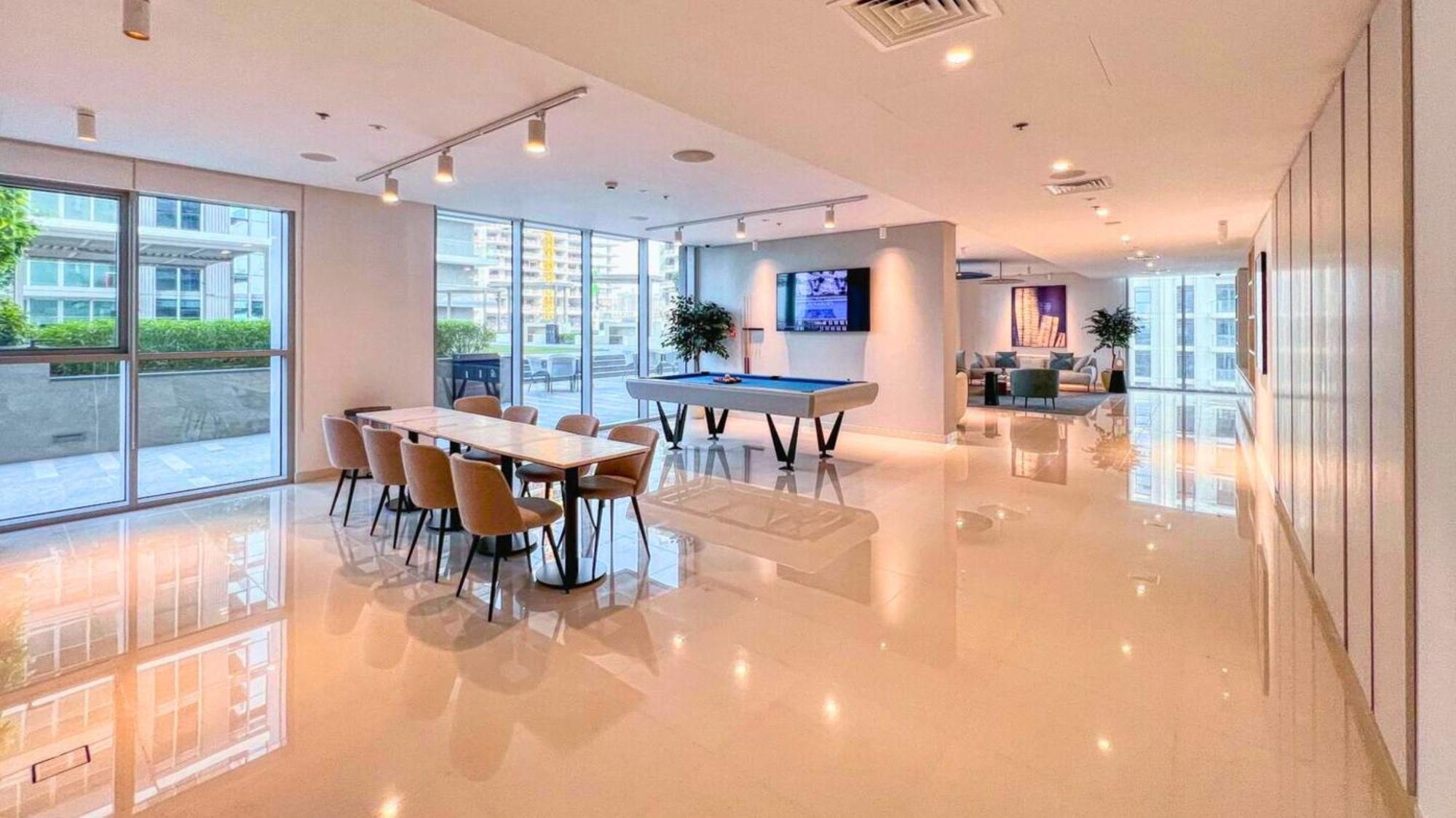 Premium Beachfront 1br In Isle - Private Access Apartment
